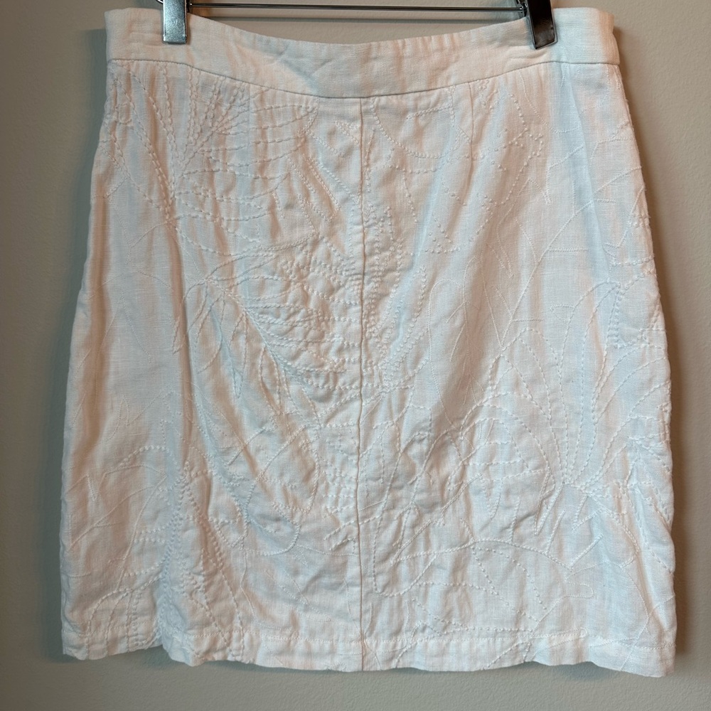 Tommy Bahama women’s white linen embroidered skirt size 4